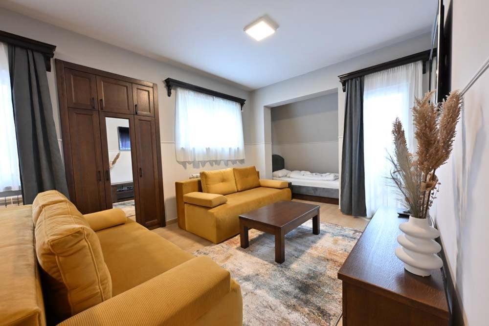 Hotel Lane Sjenica Exterior photo