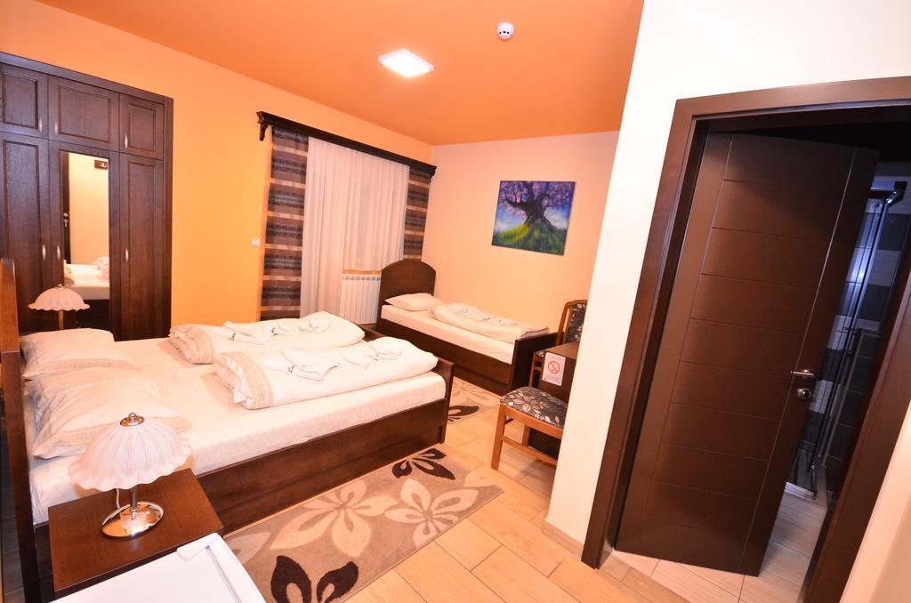 Hotel Lane Sjenica Exterior photo